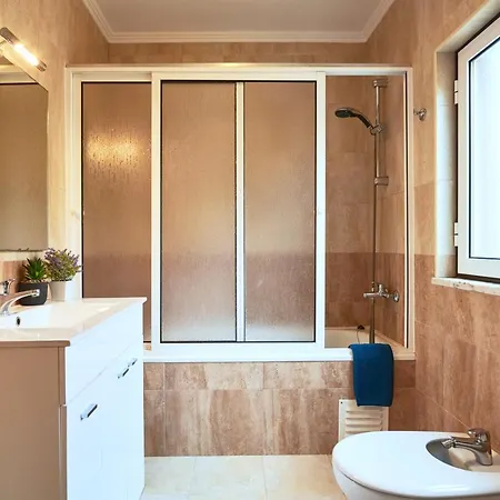 Apartament Spacious And Renovated With Amazing Patio, By Timecooler *