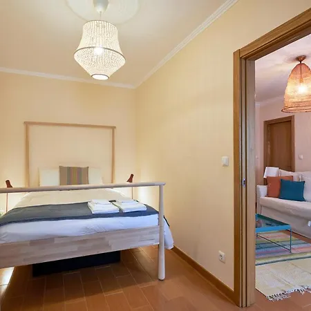 Spacious And Renovated With Amazing Patio, By Timecooler * Lizbona
