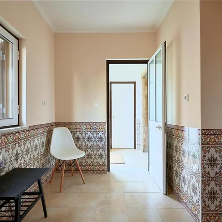 Apartment Spacious And Renovated With Amazing Patio, By Timecooler